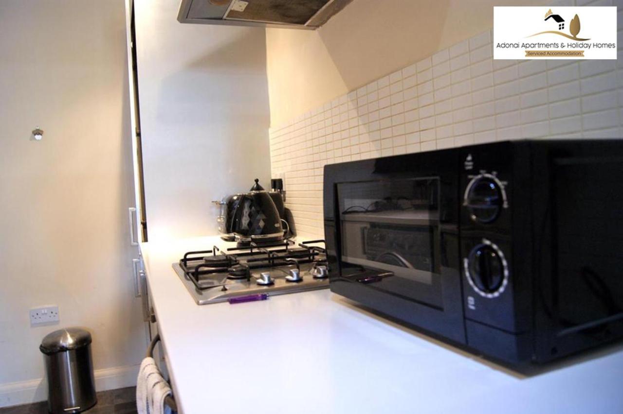 2 Bedroom Apartment At Dagenham , Adonai Serviced Accommodation, Free Wifi And Parking Εξωτερικό φωτογραφία